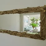 Alohamakani Beachhouse *