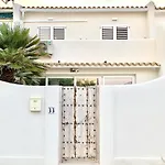 Alohamakani Beachhouse * Dénia