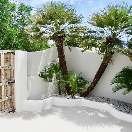 Alohamakani Beachhouse *